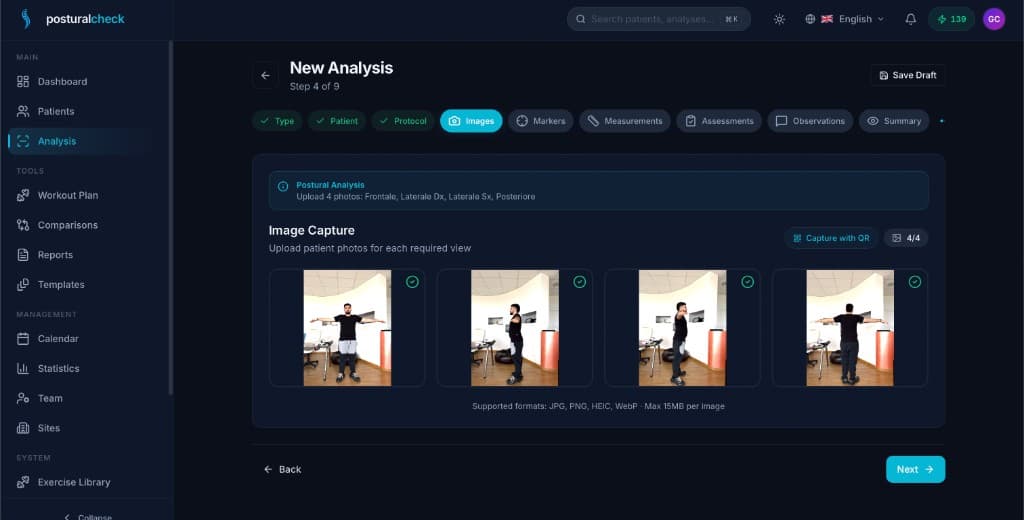Étape de capture d'image montrant quatre vues posturales téléchargées avec des conseils de protocole